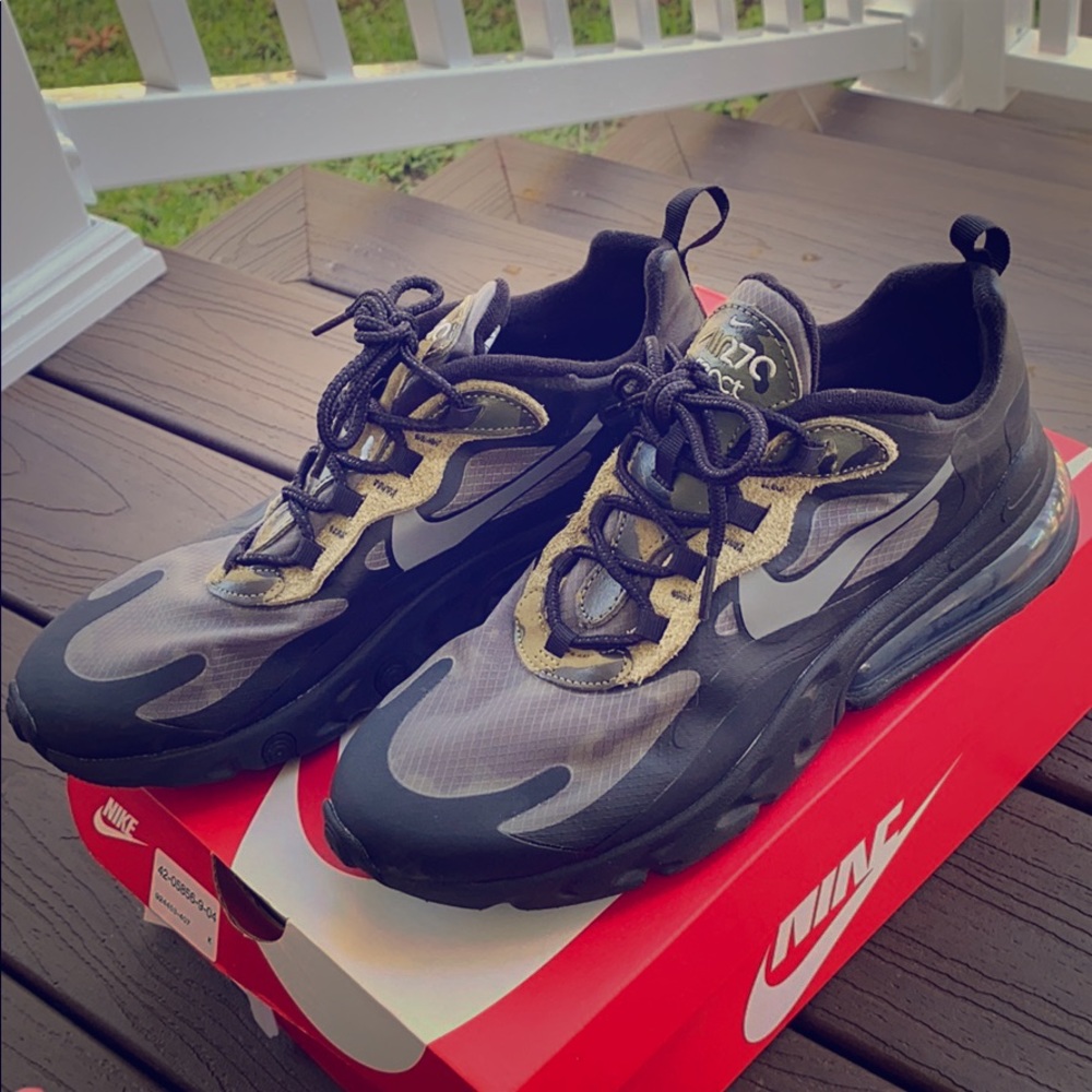 Nike Air Max 270 REACT